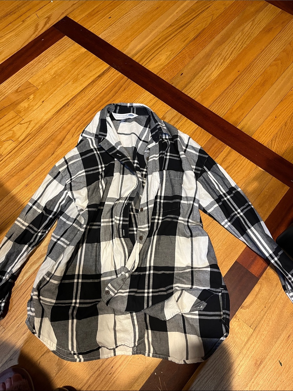 Old Navy Black and White Plaid Shirt